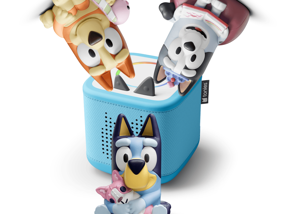 Bluey Toniebox 2 Sky Blue Starter Set - Image 2